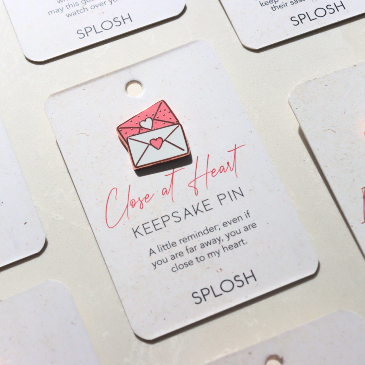 Keepsake pins - Close At Heart