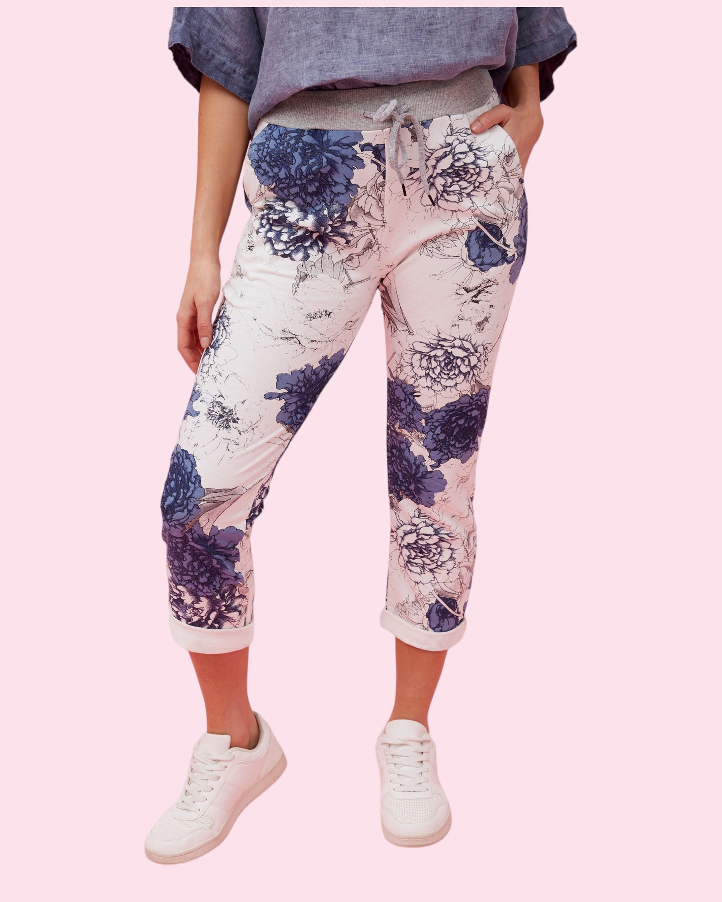 Jazlene 7/8 Printed Pants - Blue Floral