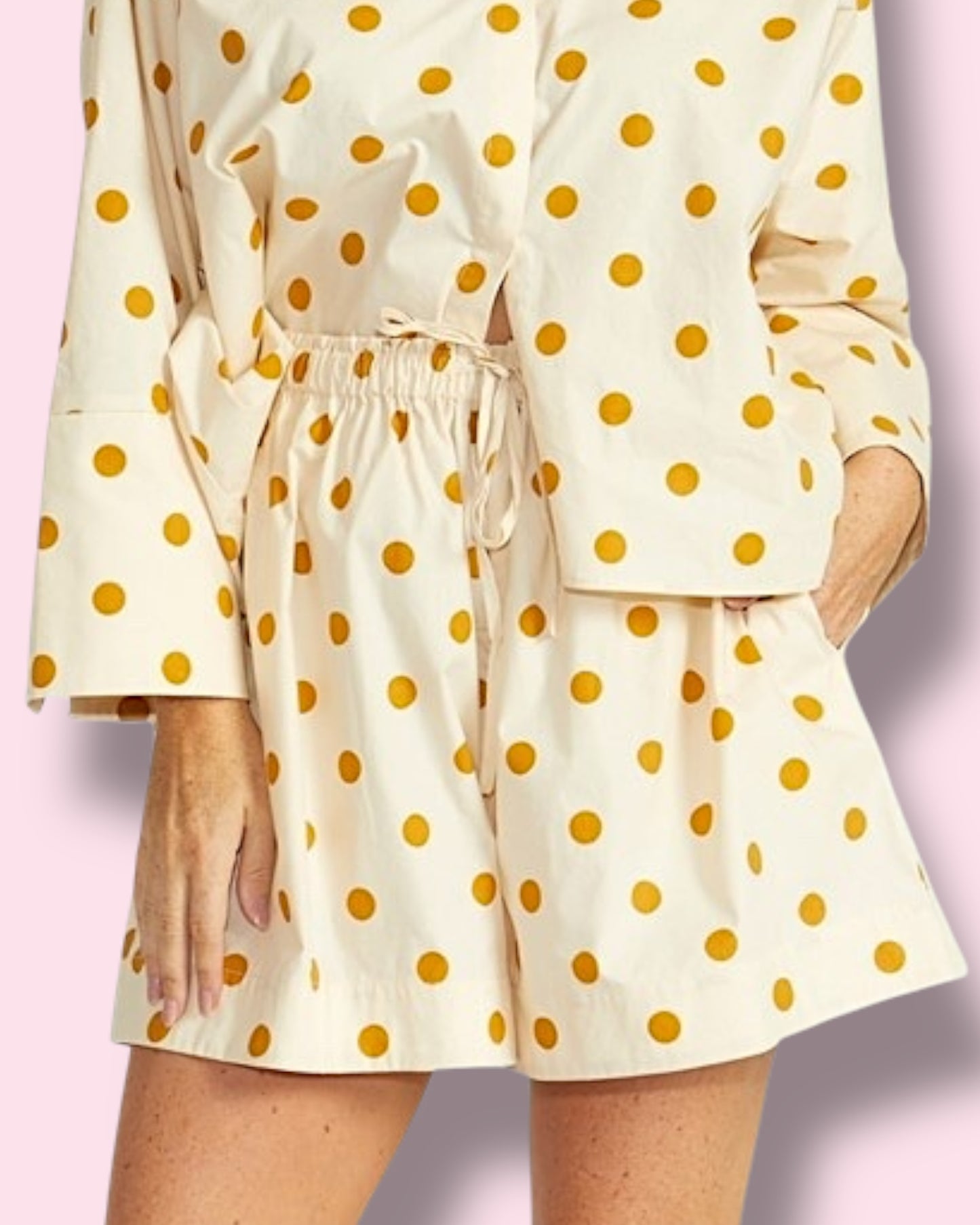 Quinn Short - Mustard Spot