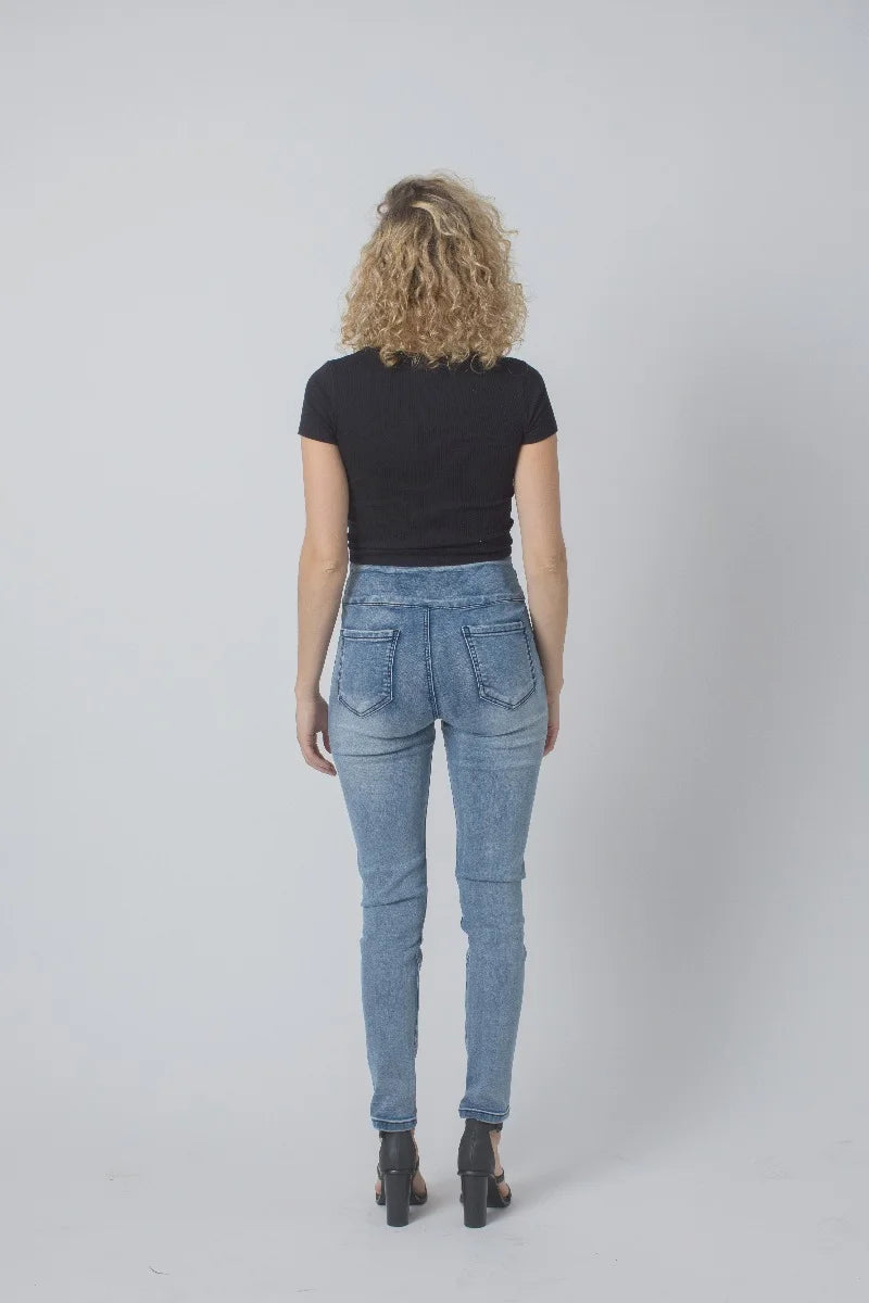 Pull On MUMMY Jeans