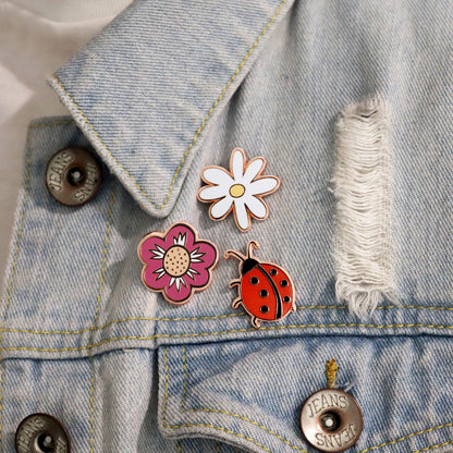 Keepsake pins - Good Luck