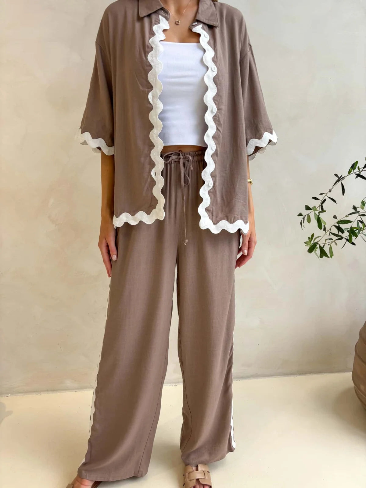 Tenea Pants