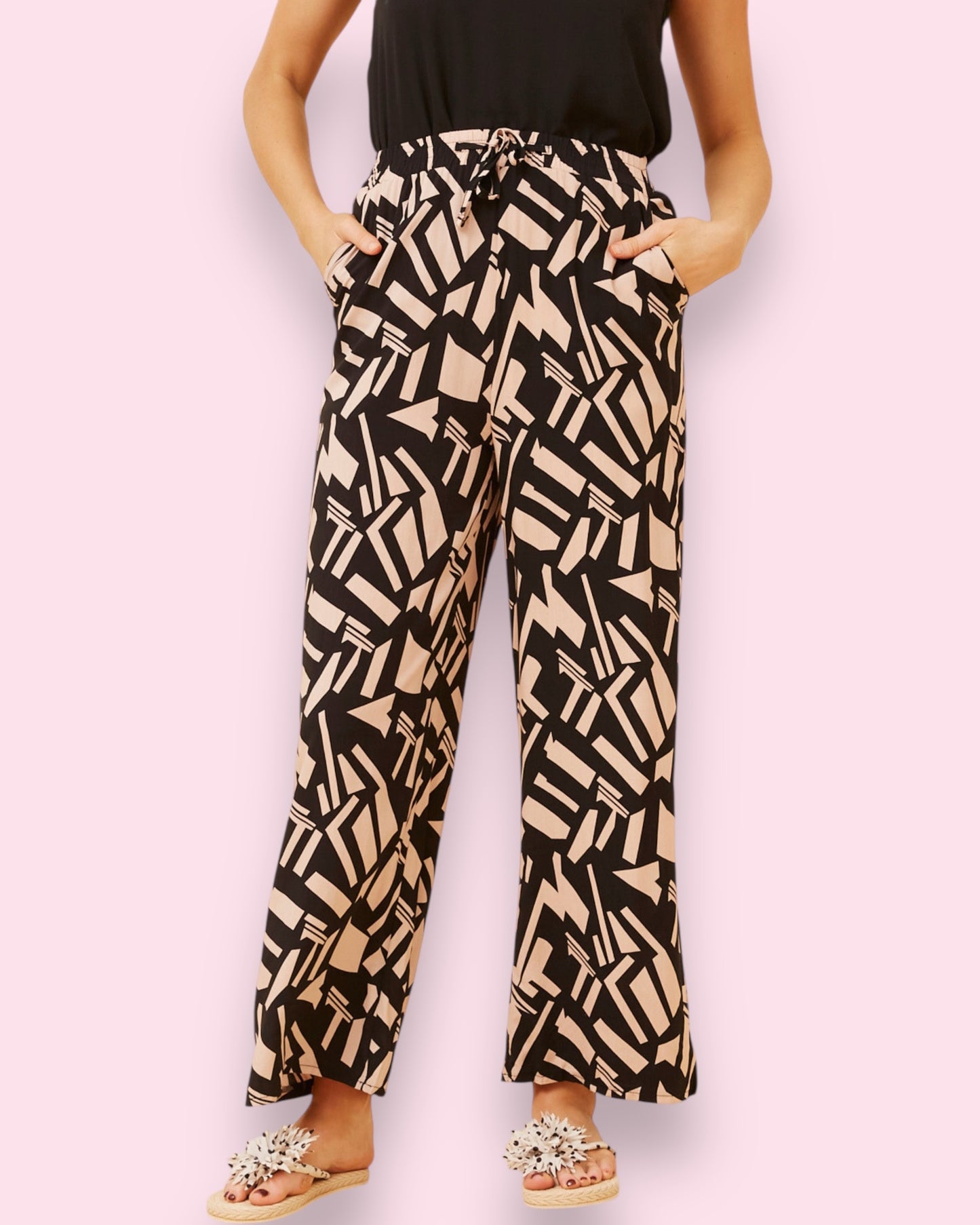 Genetta Printed Pants - Black Geo