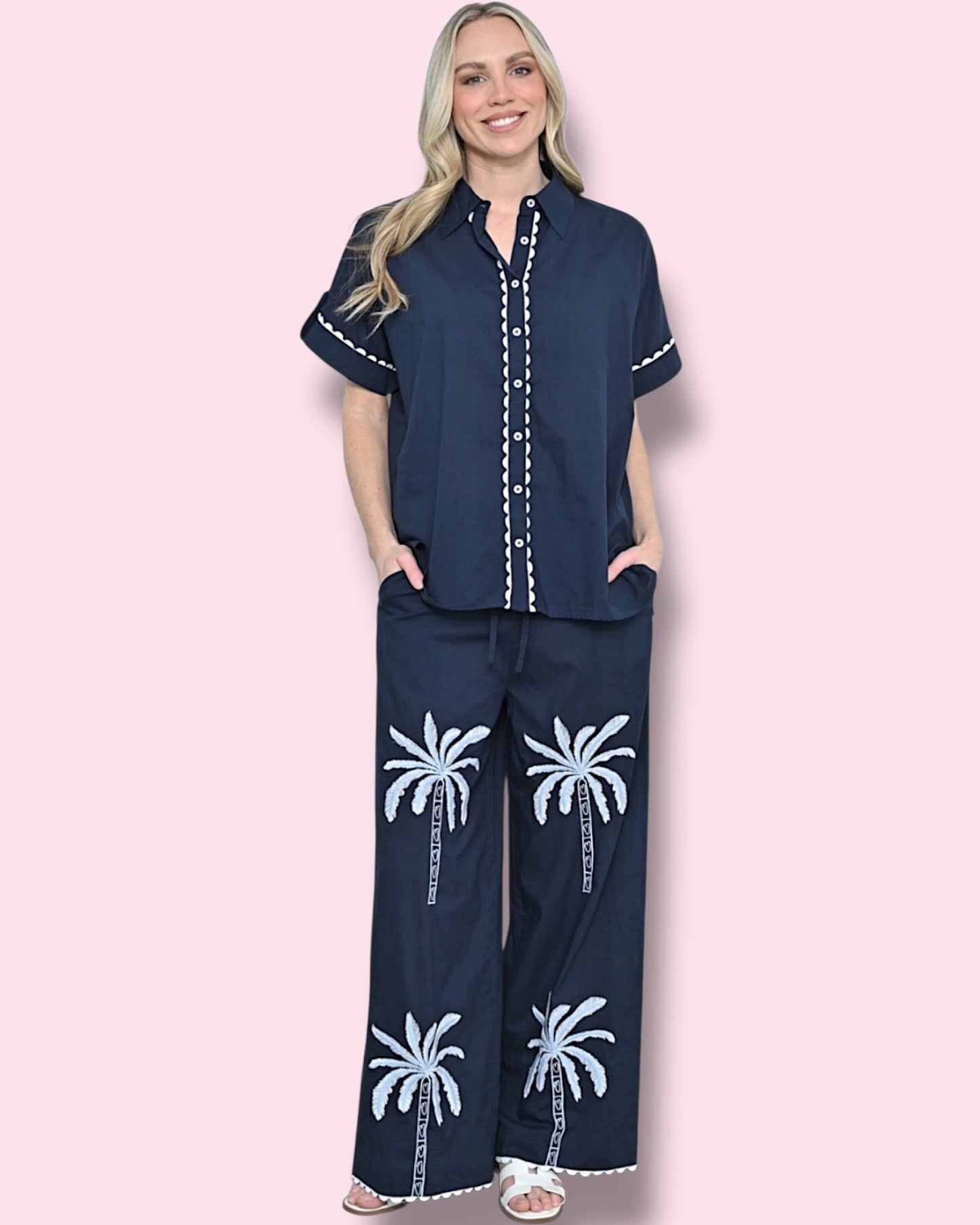 Ivy Shirt - Navy Palms