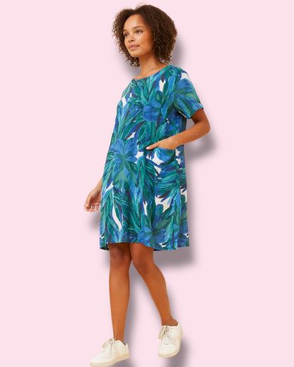 Selena Shift Dress 🌼