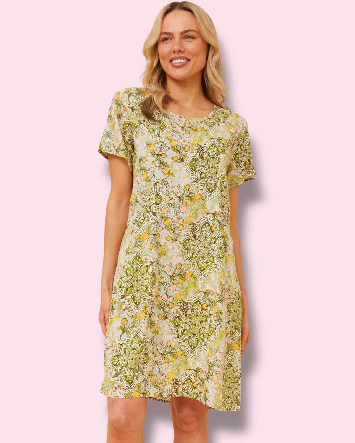 Selena Shift Dress 🌼