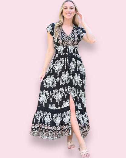 Cassie Maxi Dress - Black/White