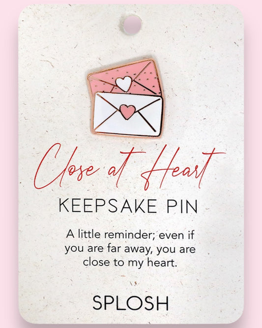 Keepsake pins - Close At Heart